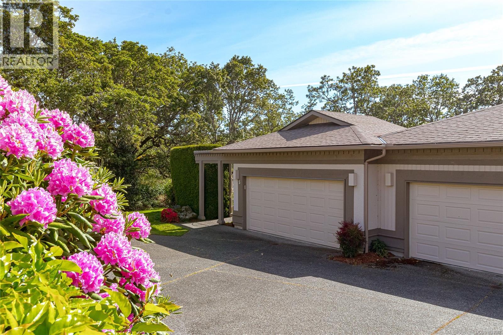 #5 4300 Stoneywood Lane - 2