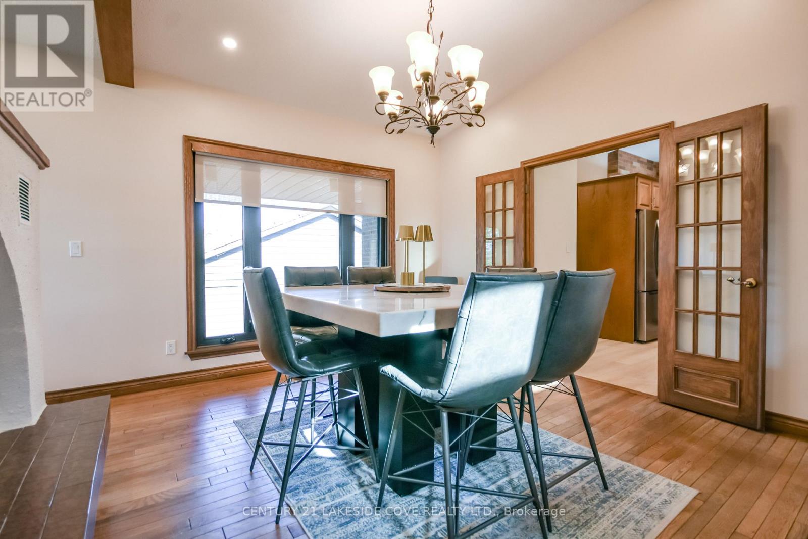 16 THICKETWOOD PLACE - 16