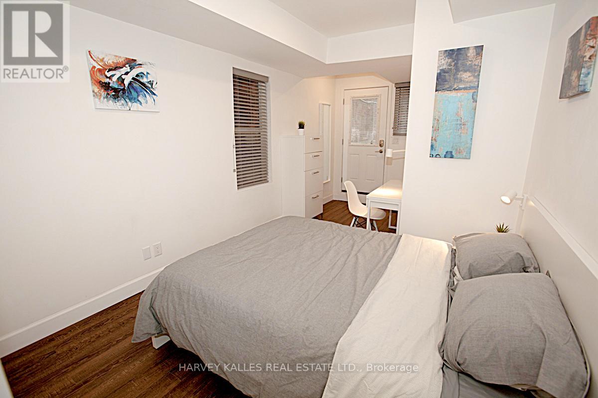 210 GERRARD STREET E - 37