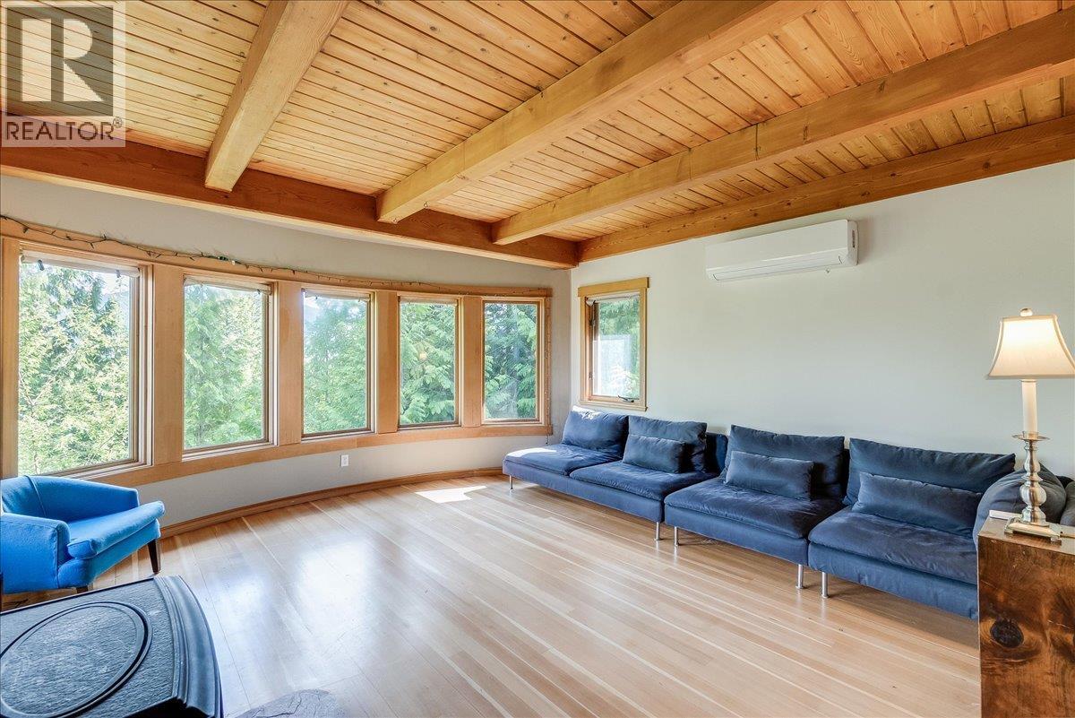 3630 MOUNTAIN VIEW Road - 19