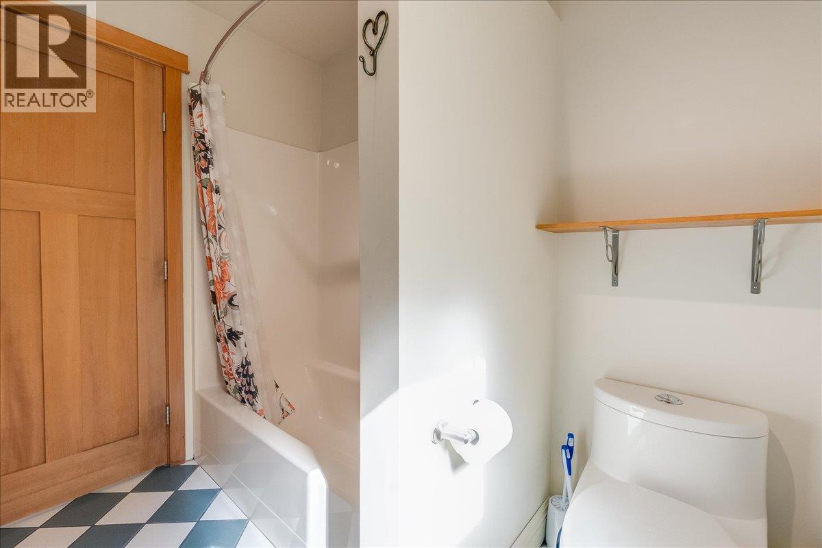 3630 MOUNTAIN VIEW Road - 28