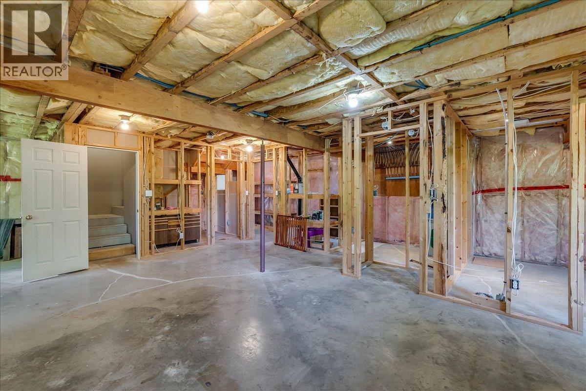 3630 MOUNTAIN VIEW Road - 63
