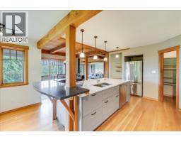 Kitchen - 3630 Mountain View Road, Bonnington, BC V0G2G3 Photo 11