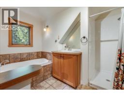 3630 Mountain View Road, Bonnington, BC V0G2G3 Photo 40