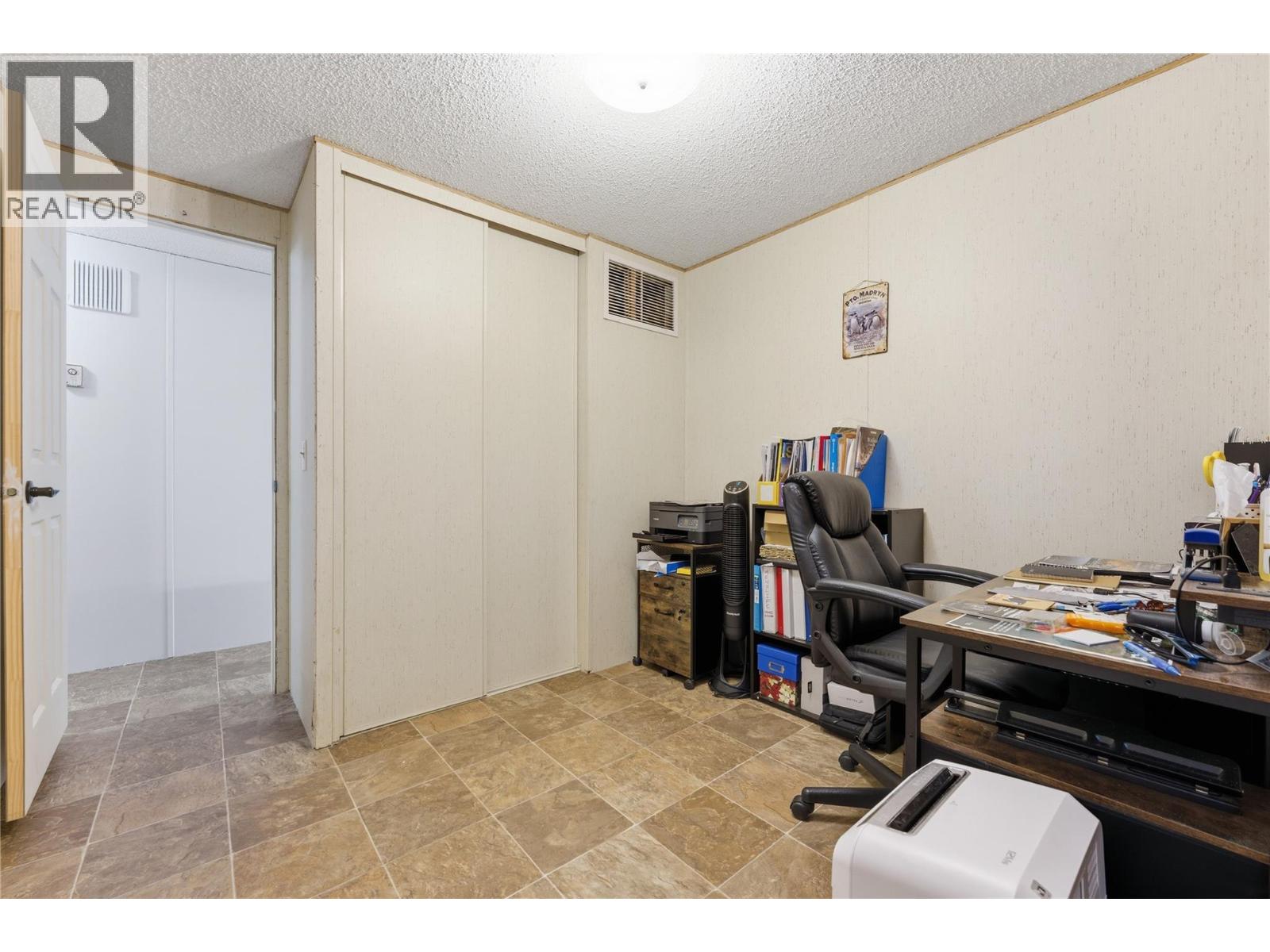 211 6710 Tronson Road, Vernon