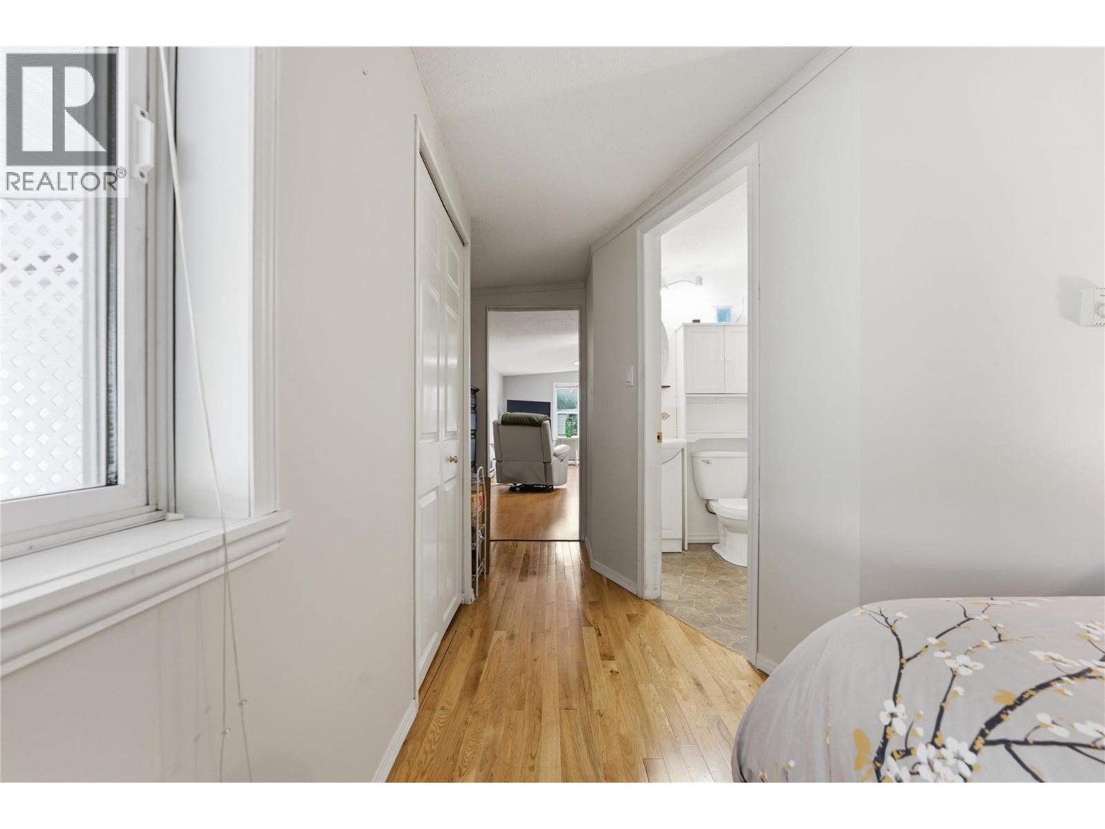 211 6710 Tronson Road, Vernon