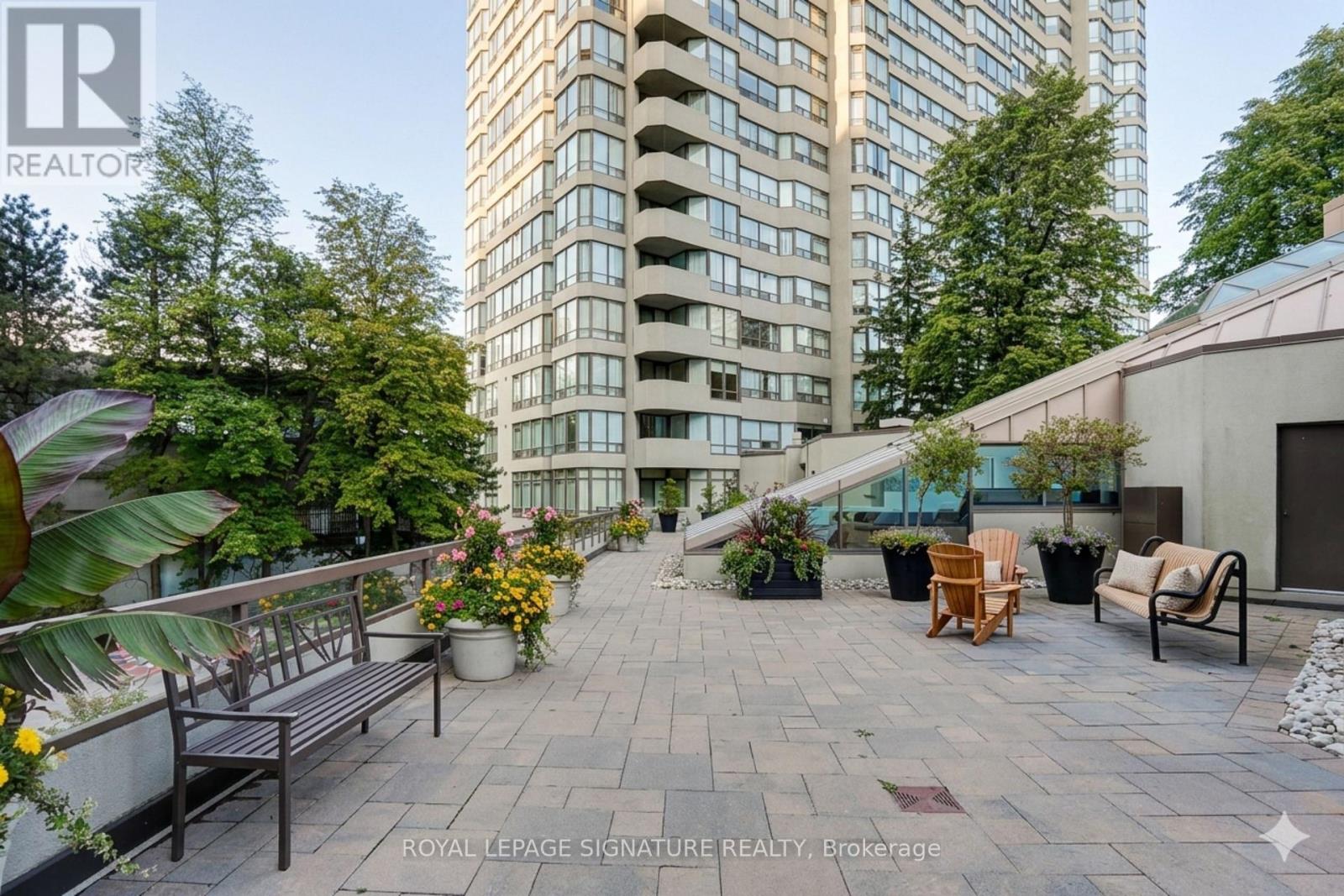 #507 1300 ISLINGTON AVENUE - 15