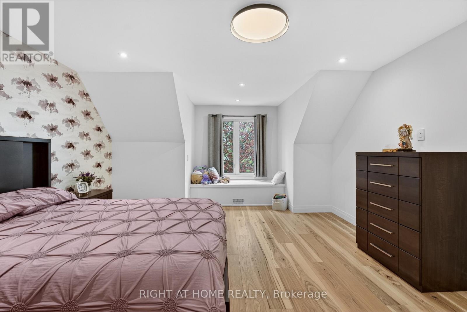17 EXBURY ROAD - 25