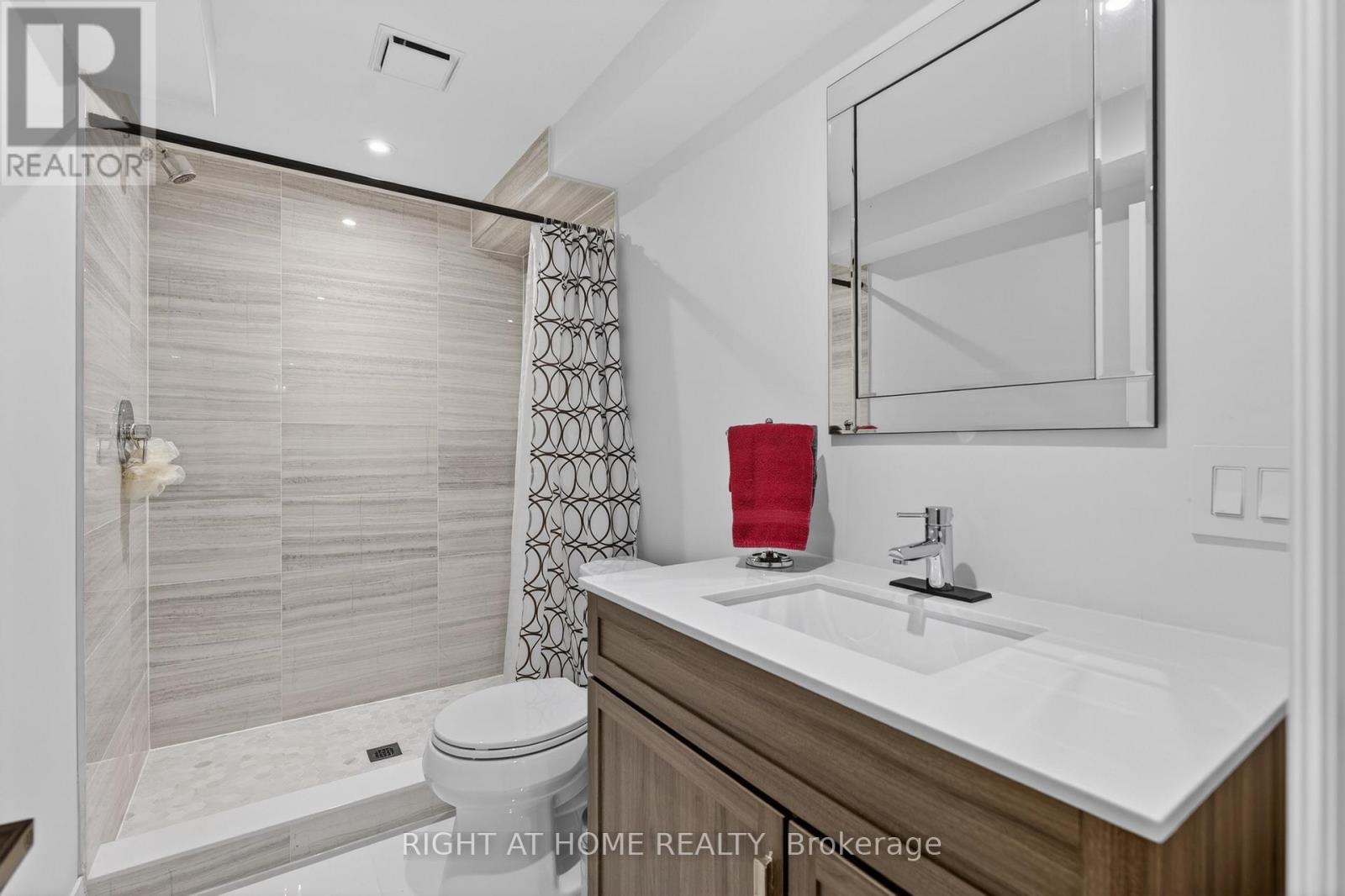 17 EXBURY ROAD - 36