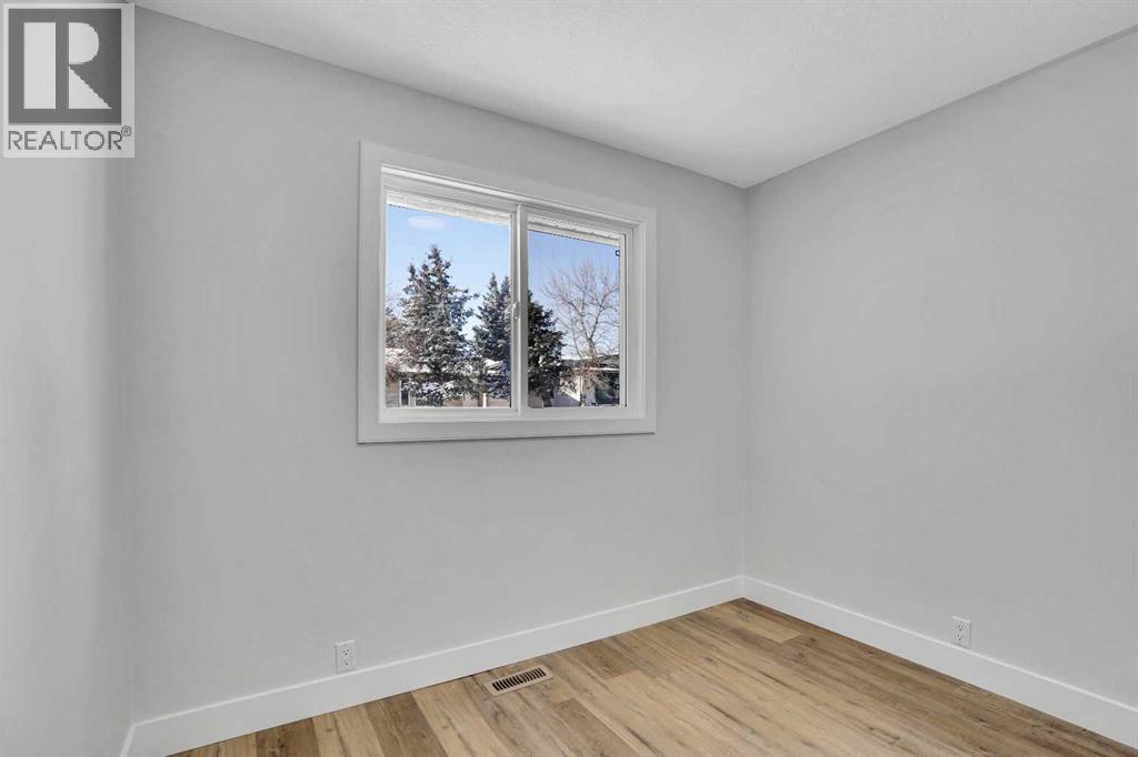 363 Templeside Circle NE - 16
