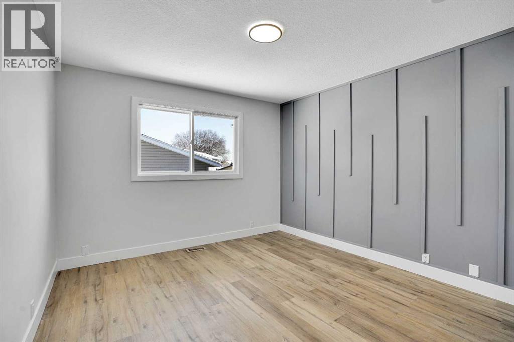 363 Templeside Circle NE - 17