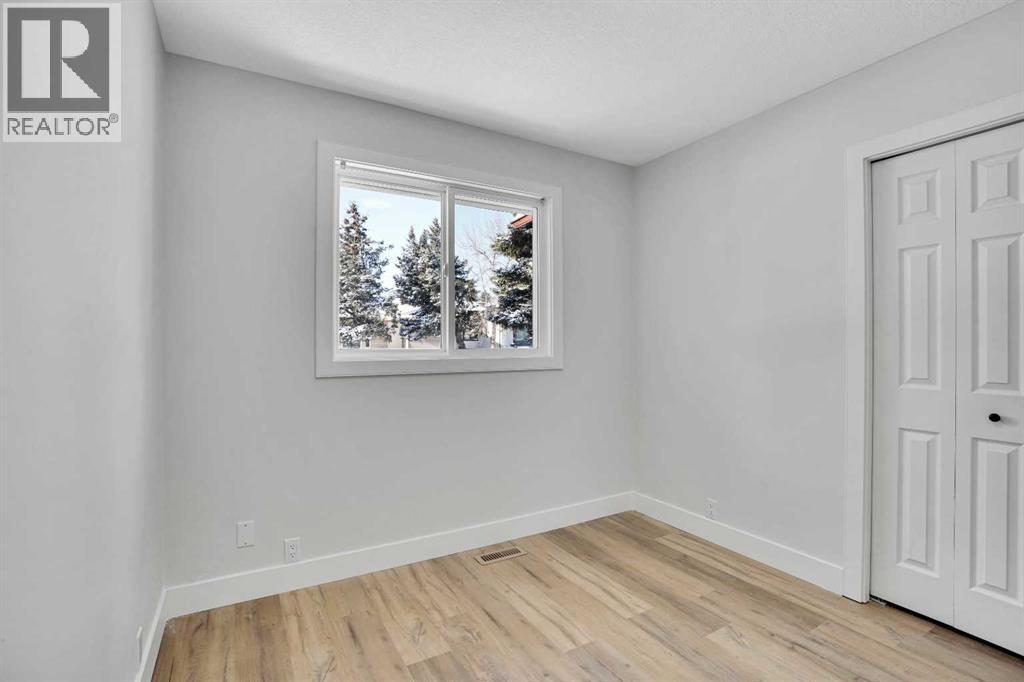 363 Templeside Circle NE - 12