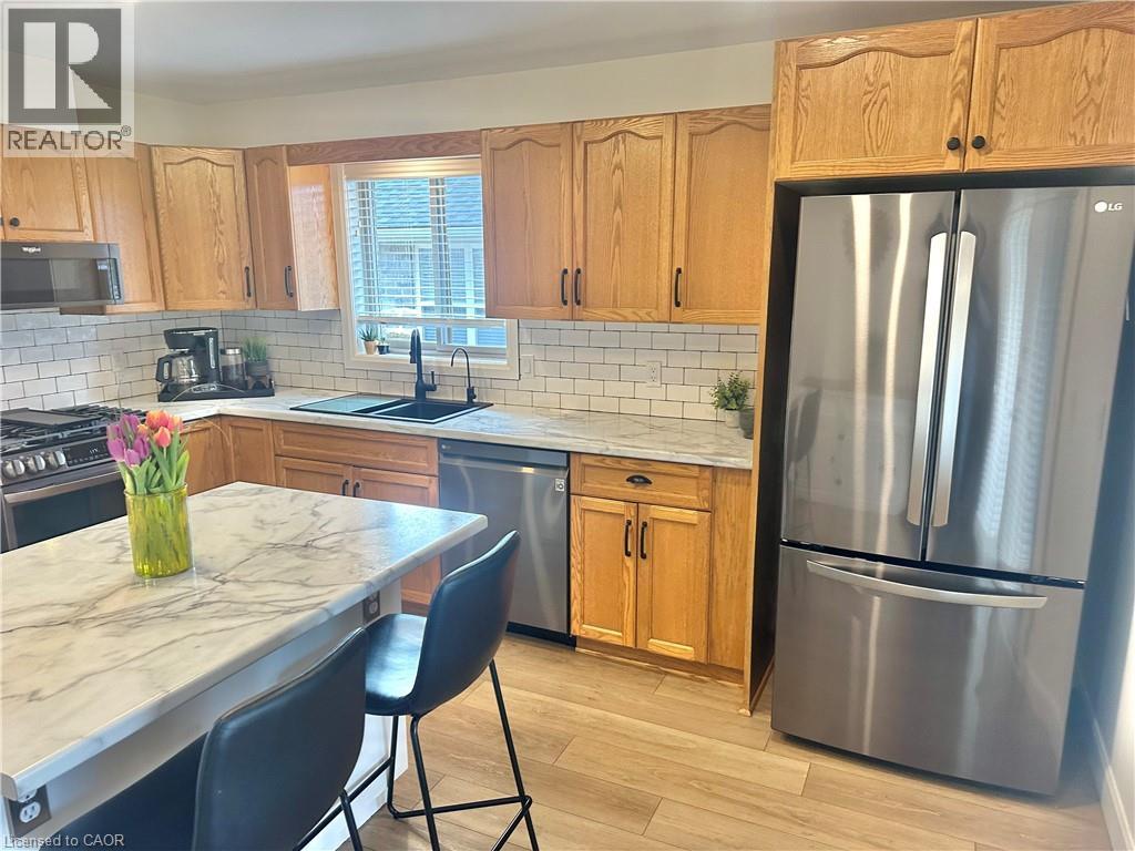 7 SPRUCE GROVE Court - 15
