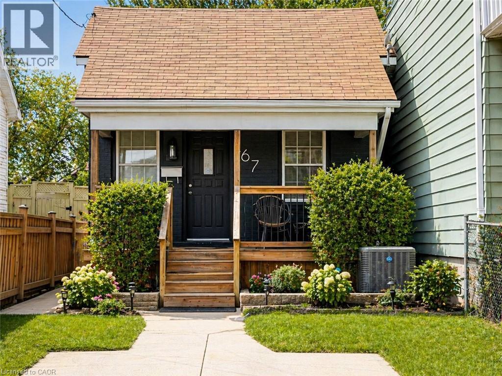 67 GLENDALE Avenue N - Image 2