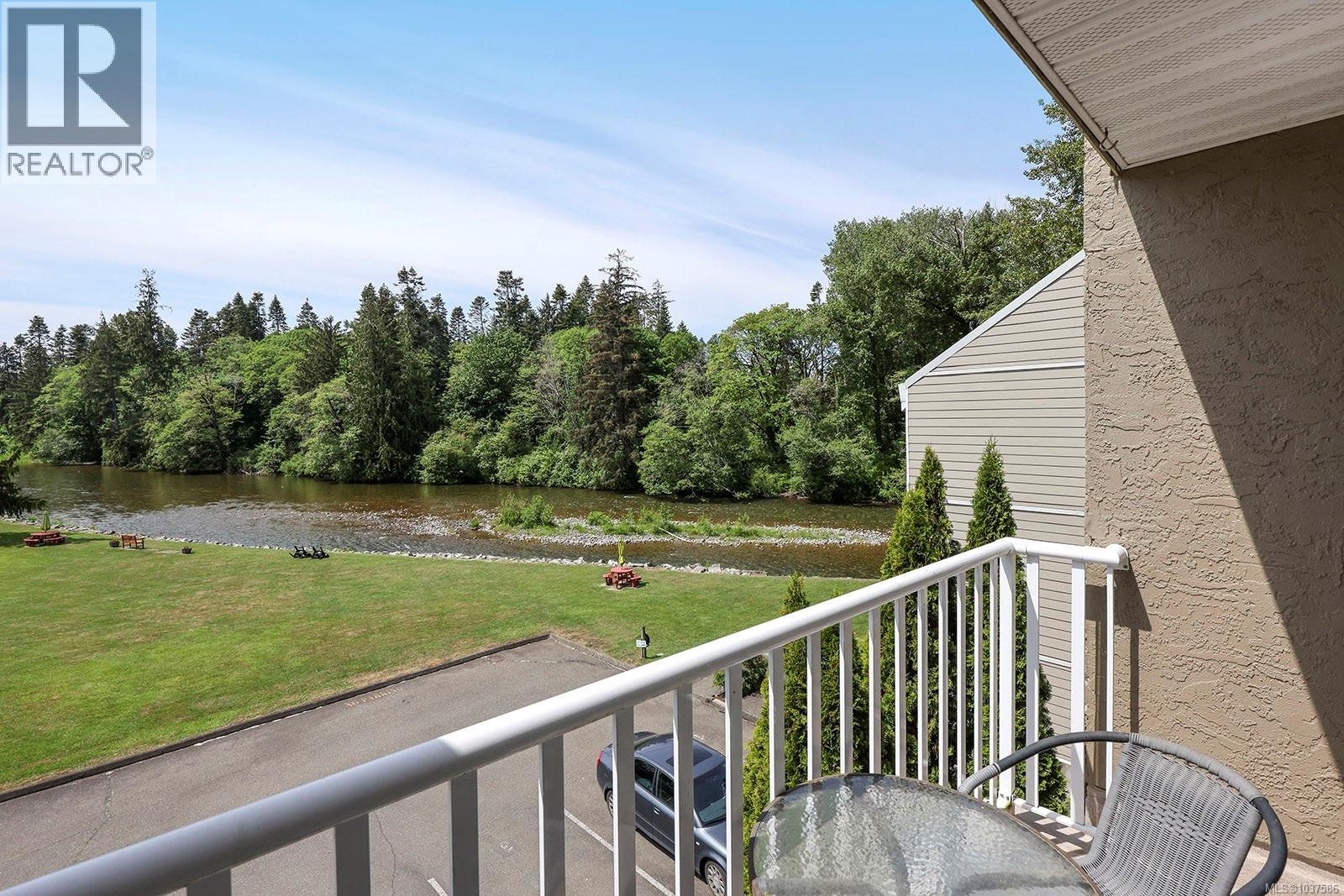 315 205 1st St, Courtenay