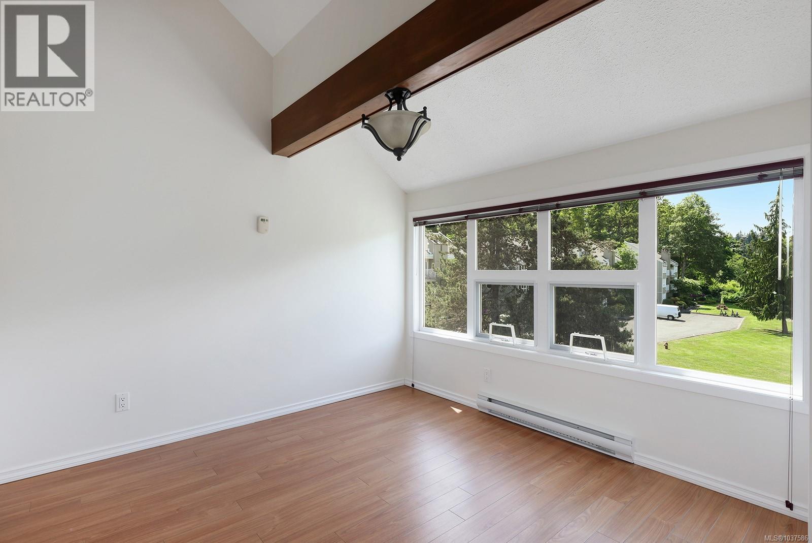 #315 205 1st St - 10