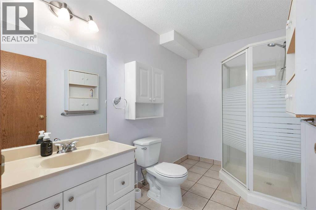 1030 Mckenzie Lake Bay SE - 28