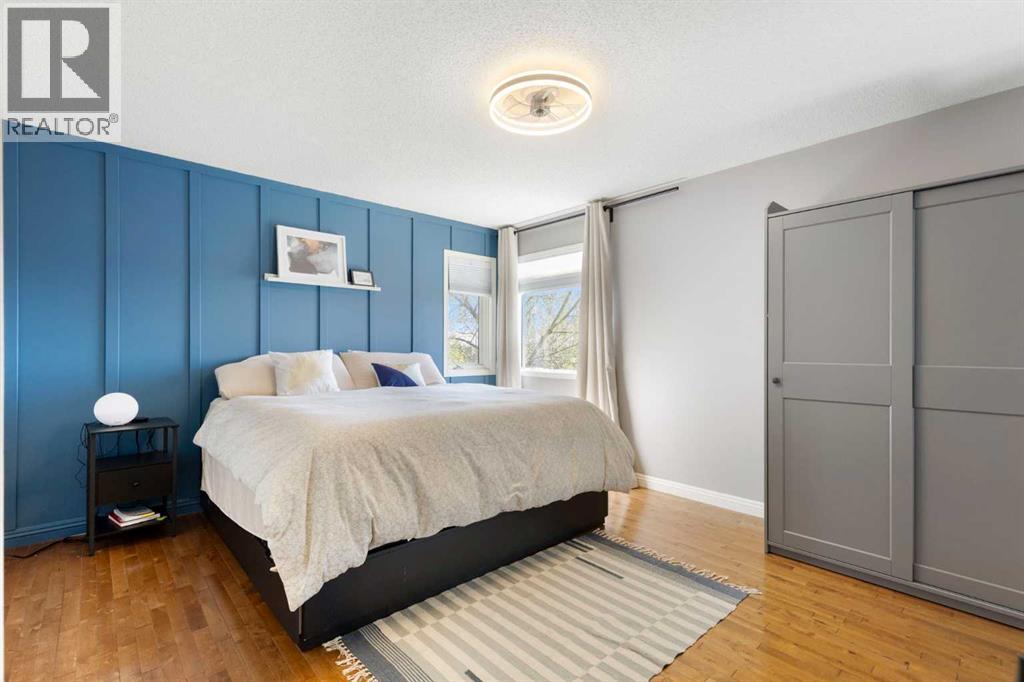 1030 Mckenzie Lake Bay SE - 16