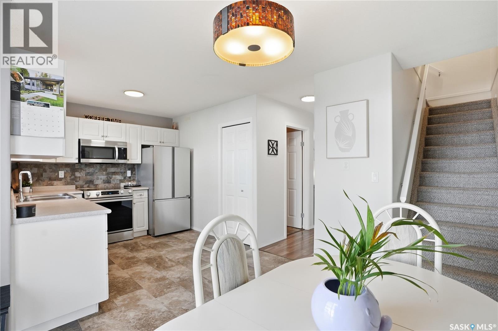 #49 203 Herold TERRACE - 16