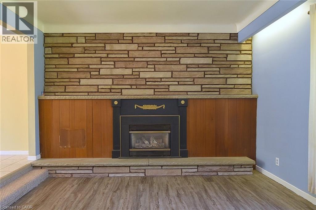938 COURTLAND Drive - 6