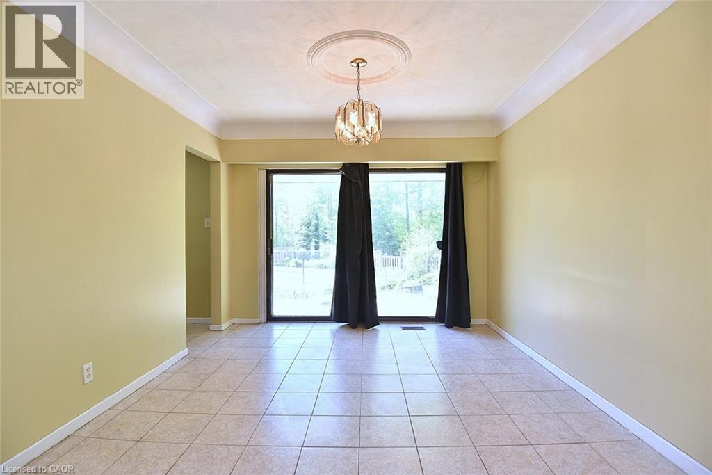 938 COURTLAND Drive - 16
