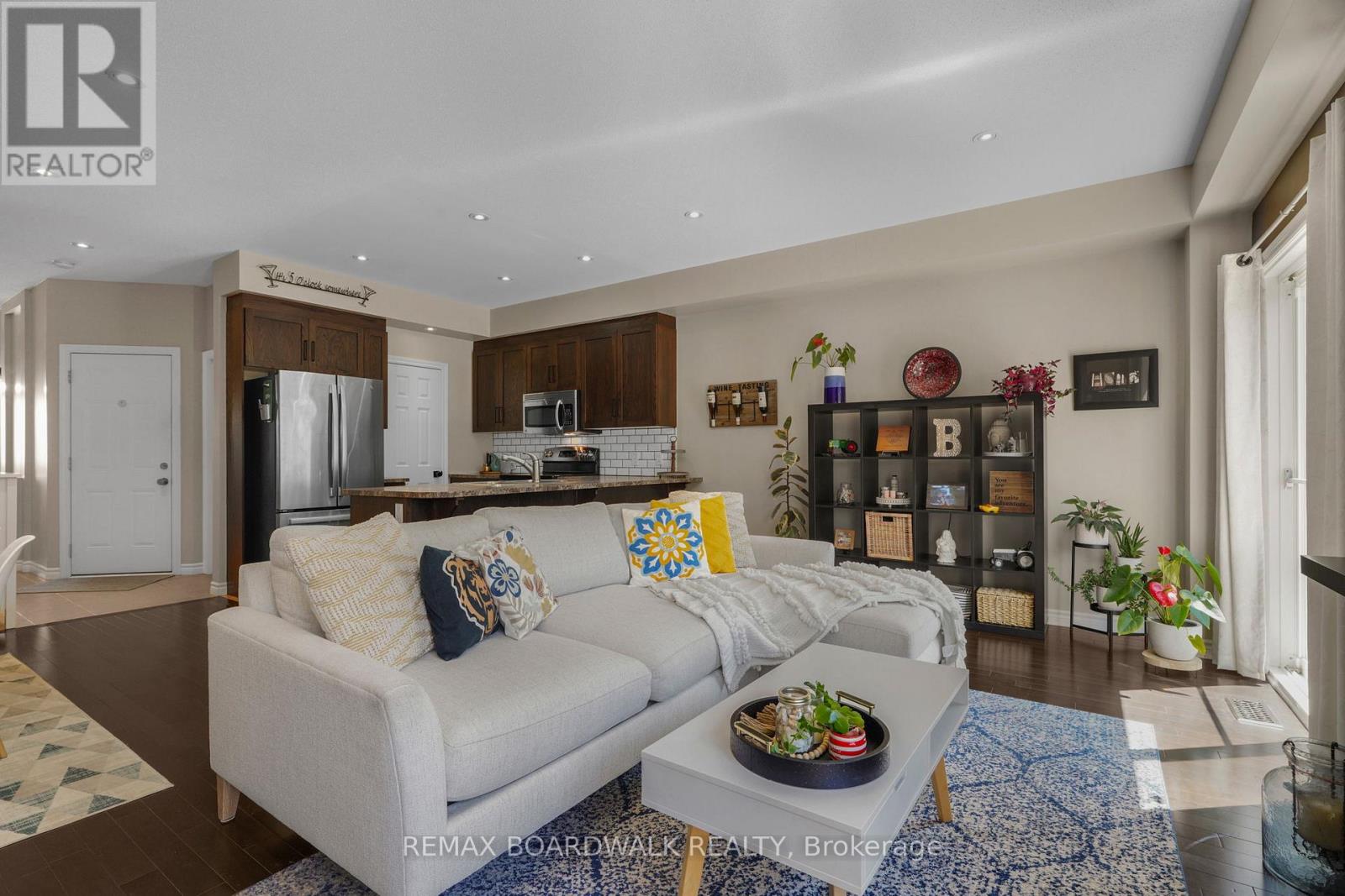 114 POTTS PRIVATE - 14