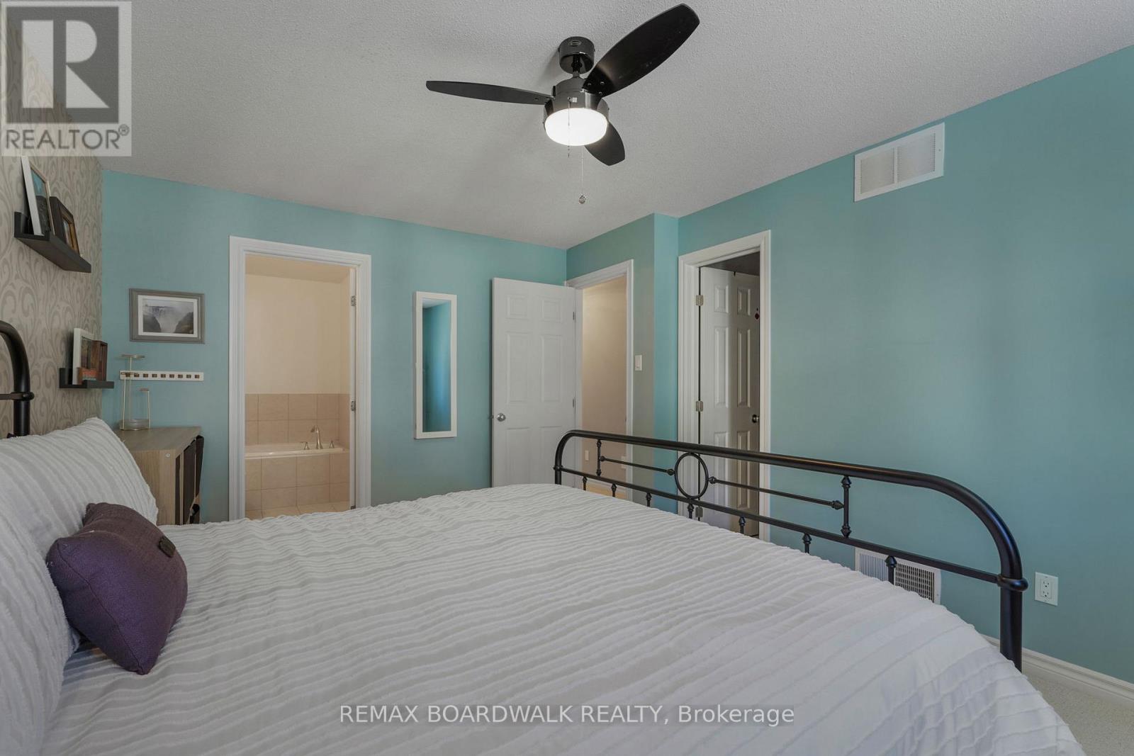 114 POTTS PRIVATE - 17