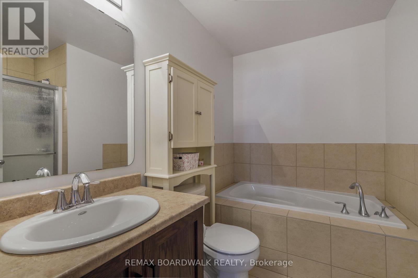 114 POTTS PRIVATE - 19