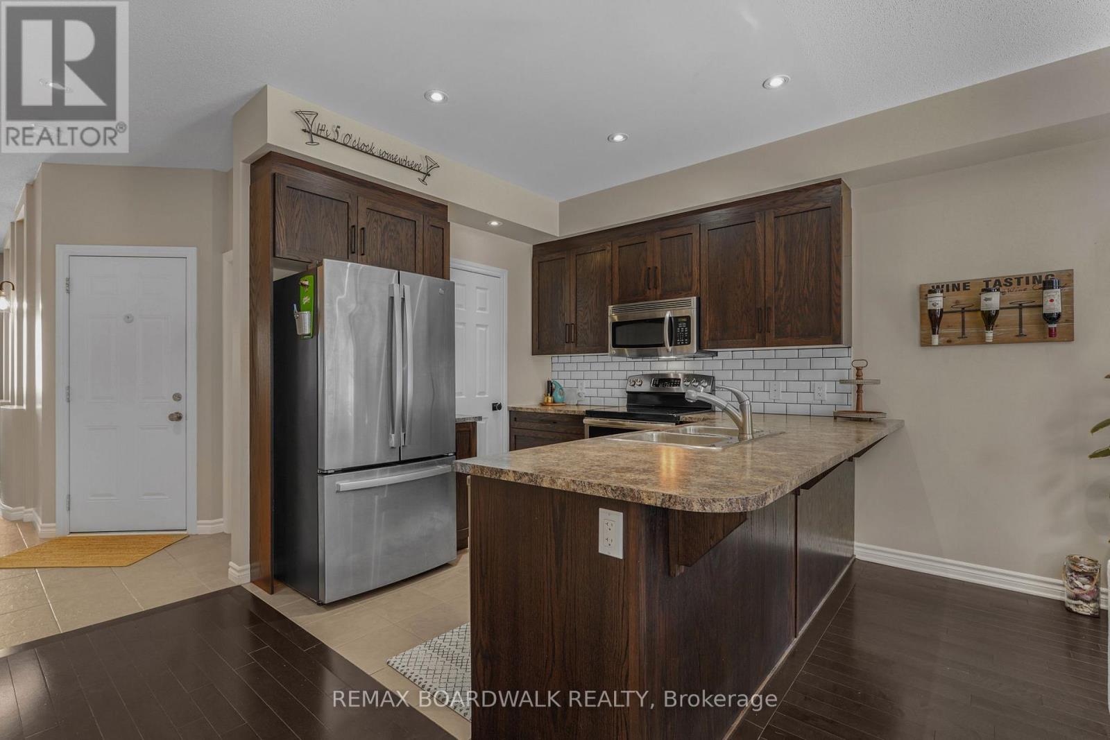 114 POTTS PRIVATE - 8