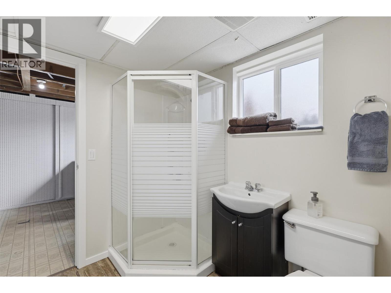 782 VENABLES Place - 43