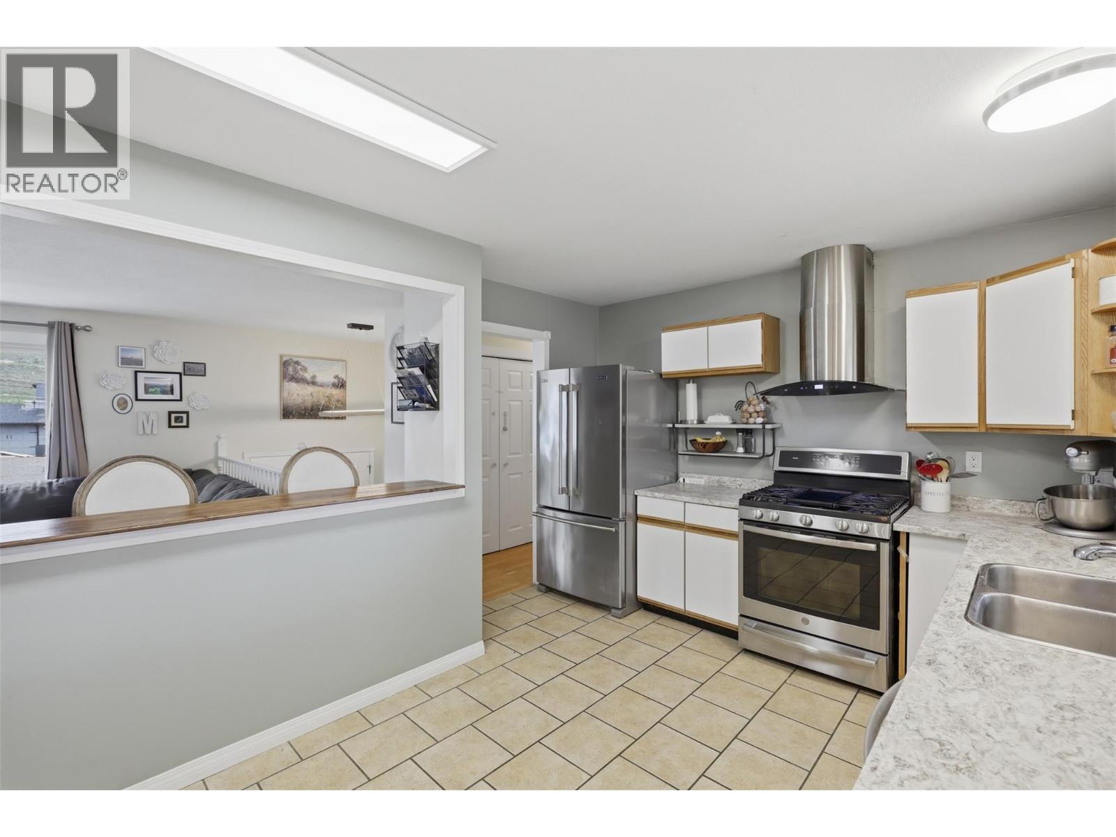 782 VENABLES Place - 14