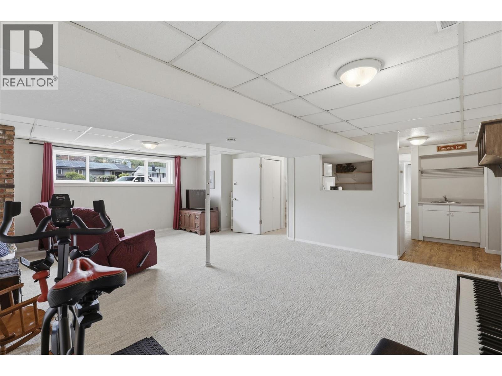 782 VENABLES Place - 35