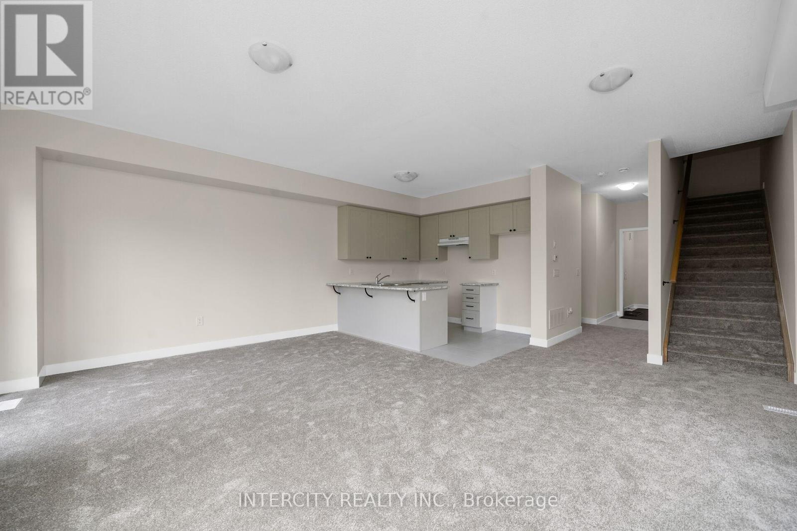 BLK 7 UNIT 5 - 116 GORDON STREET - 7
