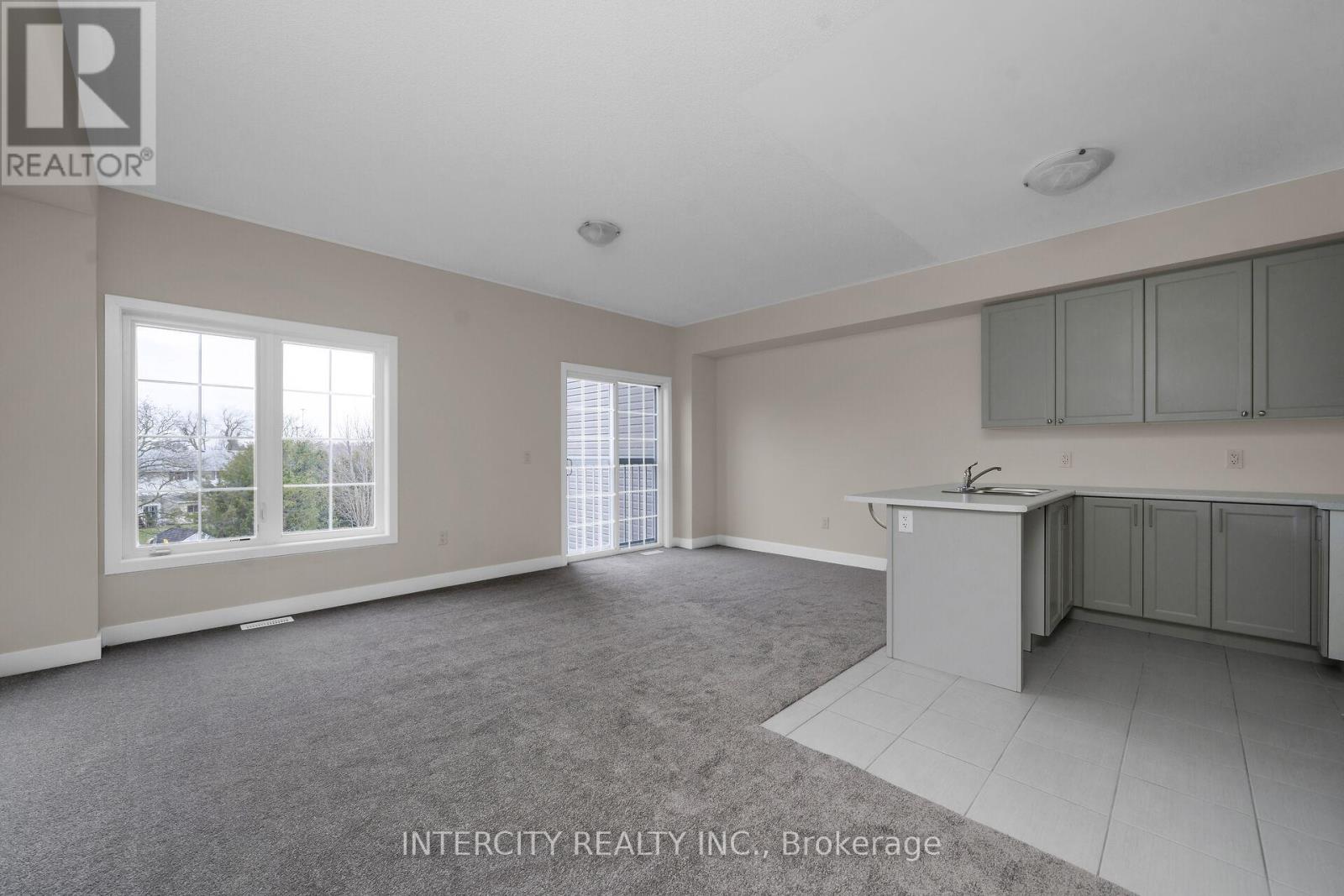 BLK 7 UNIT 3 - 100 WALDEN DRIVE - 6