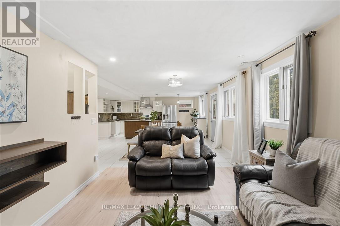 430 WINNIETT STREET - 28