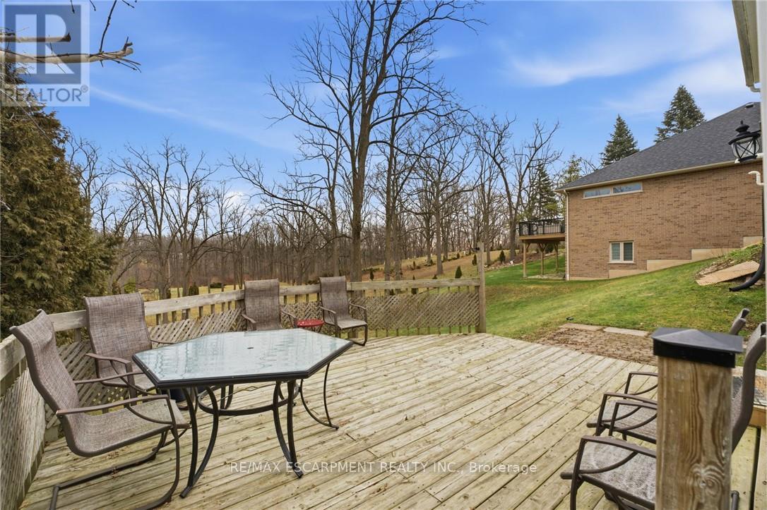 430 WINNIETT STREET - 36