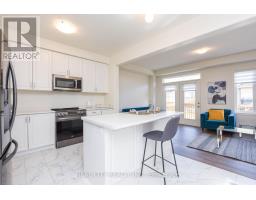 38 Silver Meadow Gdns Gardens N, Hamilton, ON L8B1Z4 Photo 17
