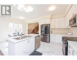 38 Silver Meadow Gdns Gardens N, Hamilton, ON L8B1Z4 Photo 19