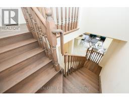 38 Silver Meadow Gdns Gardens N, Hamilton, ON L8B1Z4 Photo 37