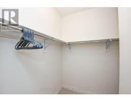 38 Silver Meadow Gdns Gardens N, Hamilton, ON L8B1Z4 Photo 8