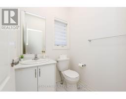 38 Silver Meadow Gdns Gardens N, Hamilton, ON L8B1Z4 Photo 9