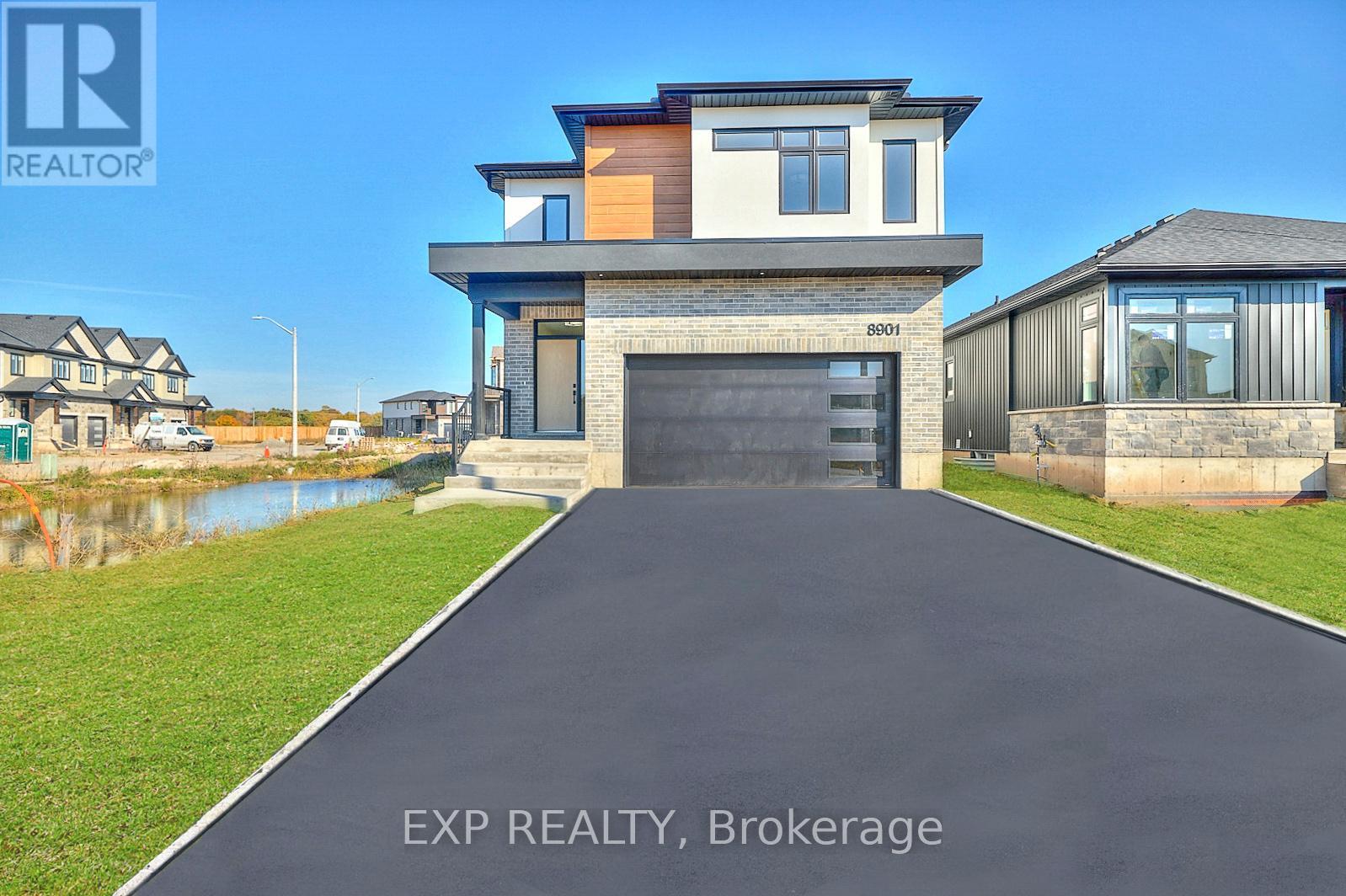 6152 CURLIN CRESCENT - 1