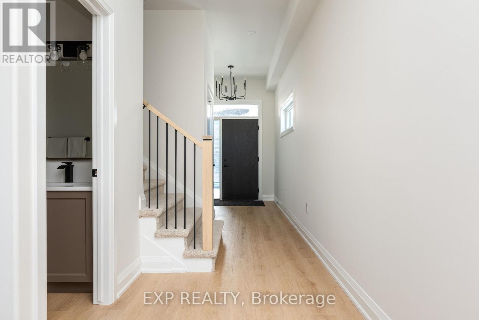 6152 CURLIN CRESCENT - 2