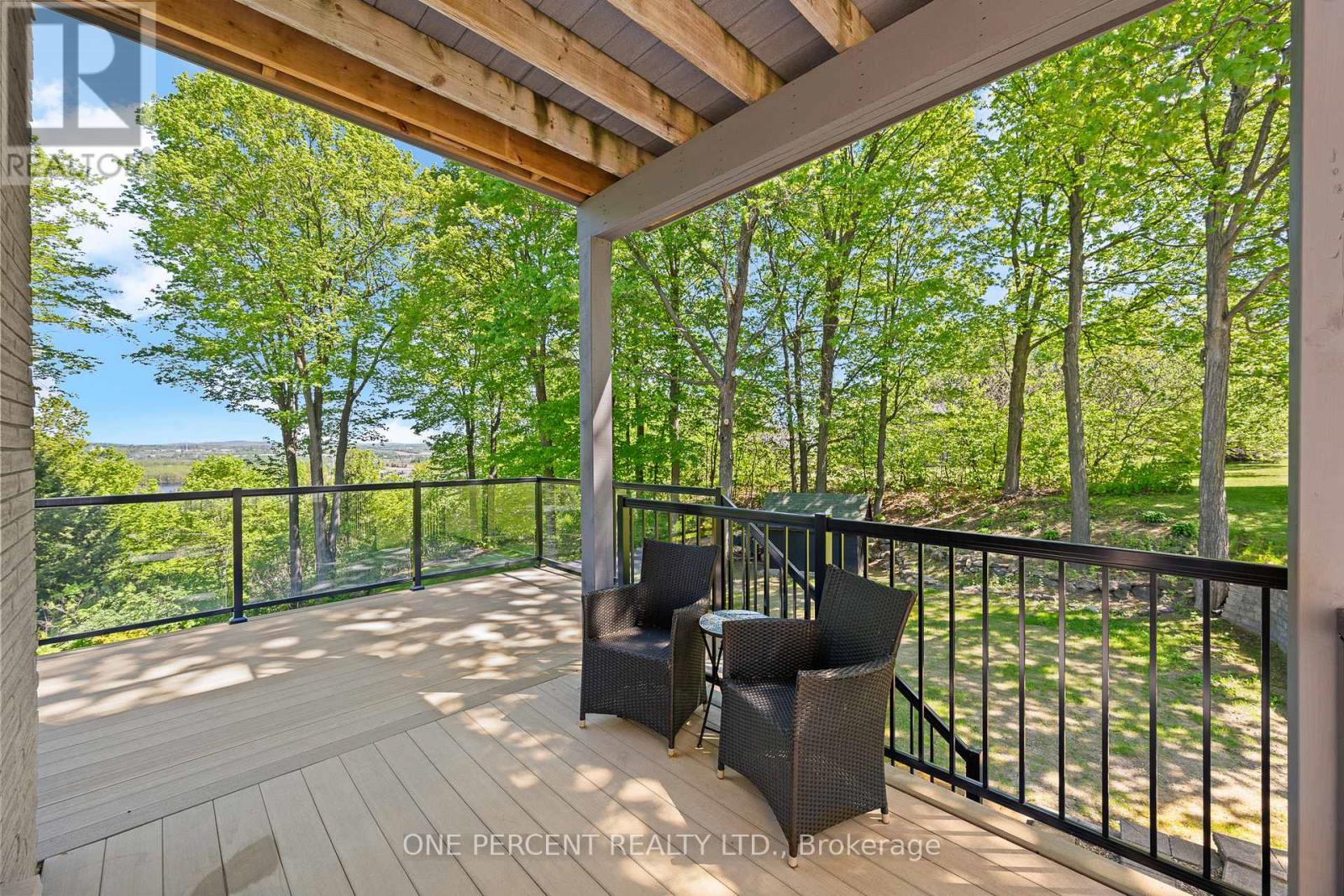 975 FIELDOWN STREET - 40