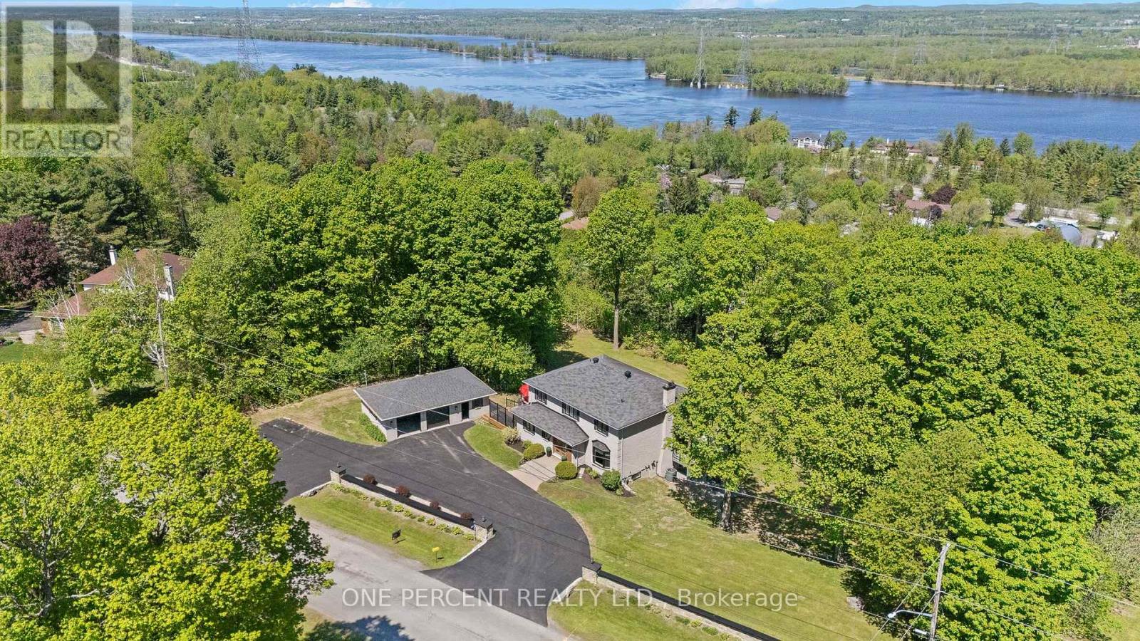 975 FIELDOWN STREET - 47