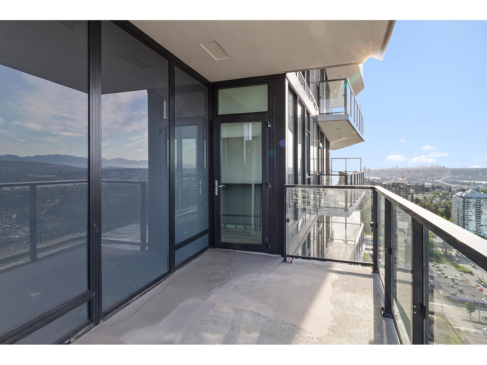 2702 10750 135A STREET, Surrey
