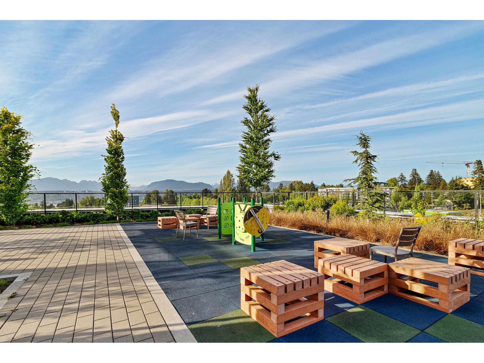 2702 10750 135A STREET, Surrey