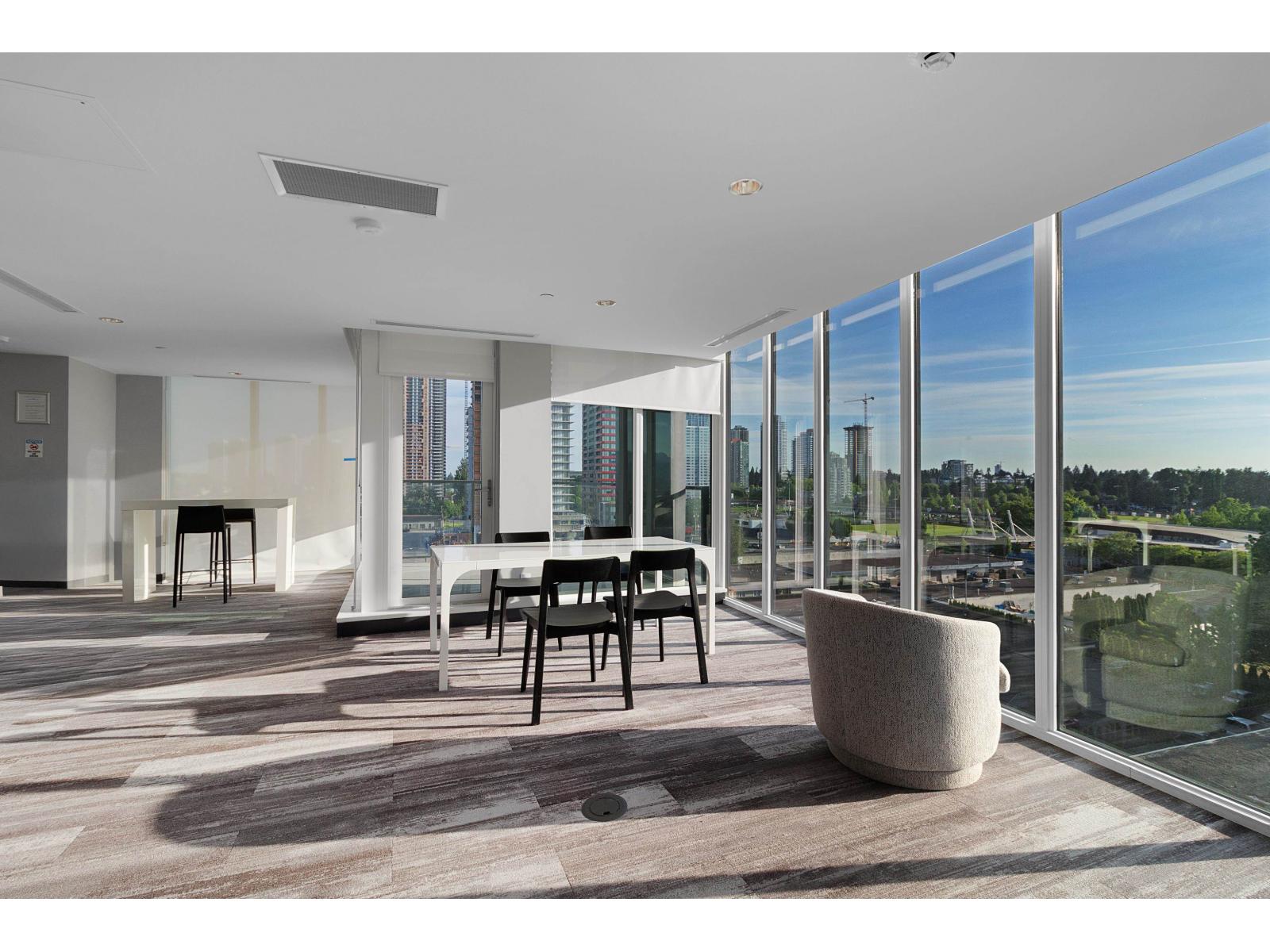 2702 10750 135A STREET, Surrey