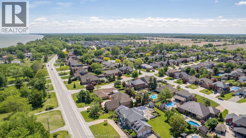 606 GEORGE KENNEDY WAY - 50