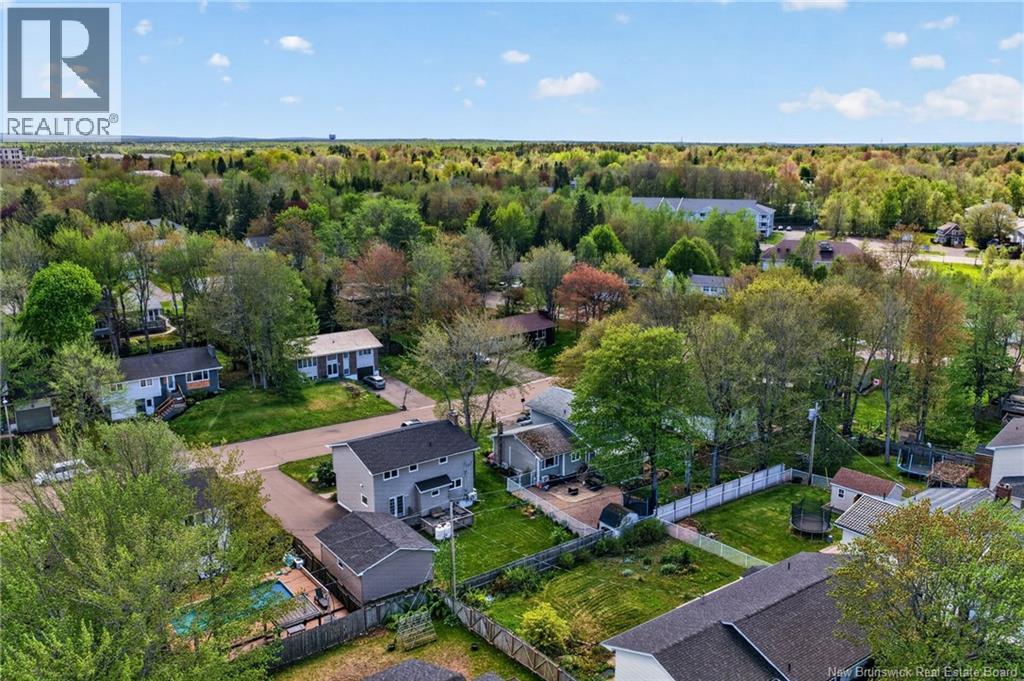81 Berkley Drive - 39